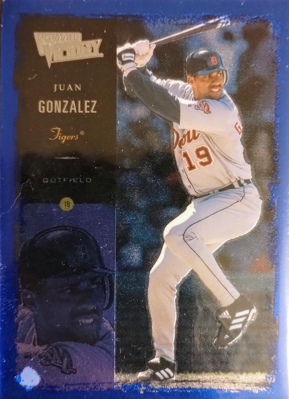 Juan Gonzalez #32 Baseball Cards 2000 Ultimate Victory