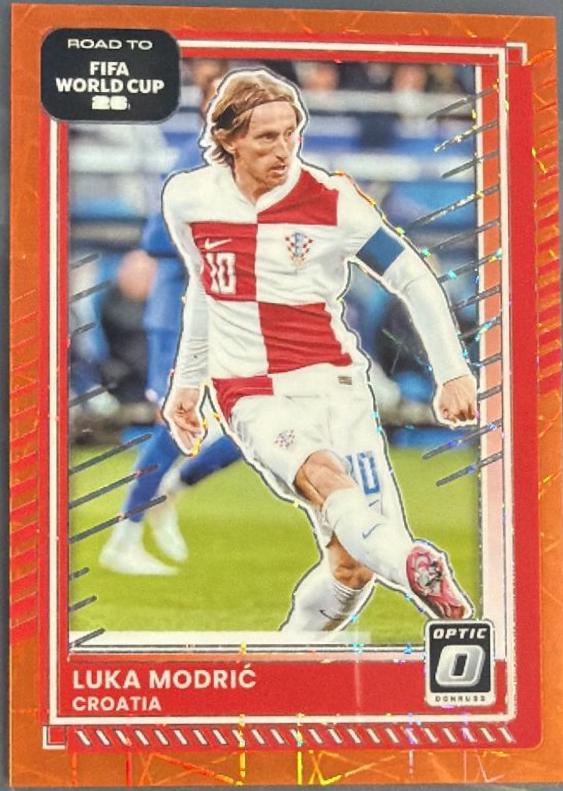 Luka Modric [Orange Velocity Optic] #61