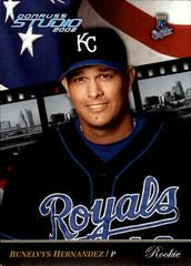 Runelvys Hernandez #261 Baseball Cards 2002 Studio Prices