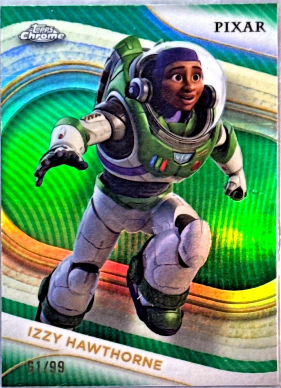 Izzy Hawthorne [Green Refractor] #29