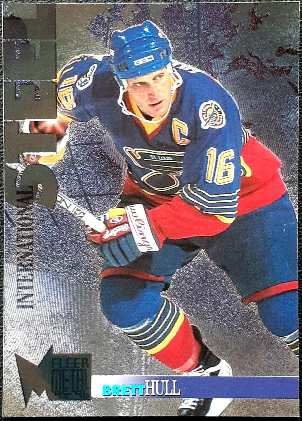 Brett Hull #8 Hockey Cards 1995 Fleer Metal International Steel