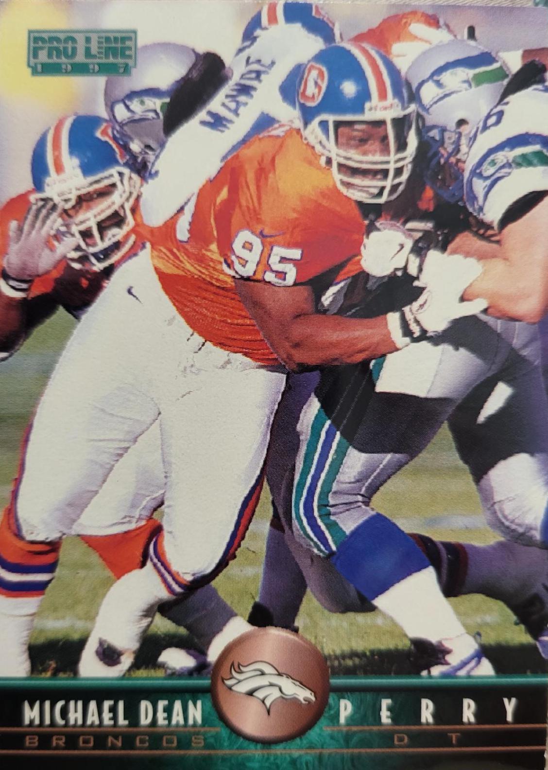 Michael Dean Perry #83 Football Cards 1997 Pro Line