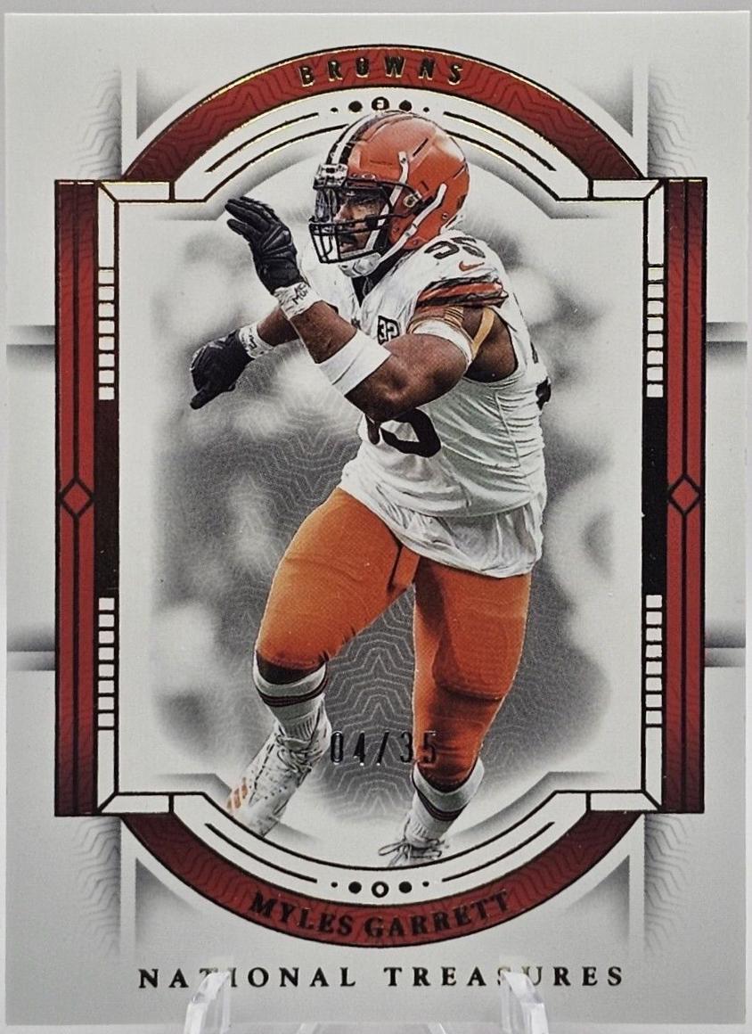 Myles Garrett [Gold] #24