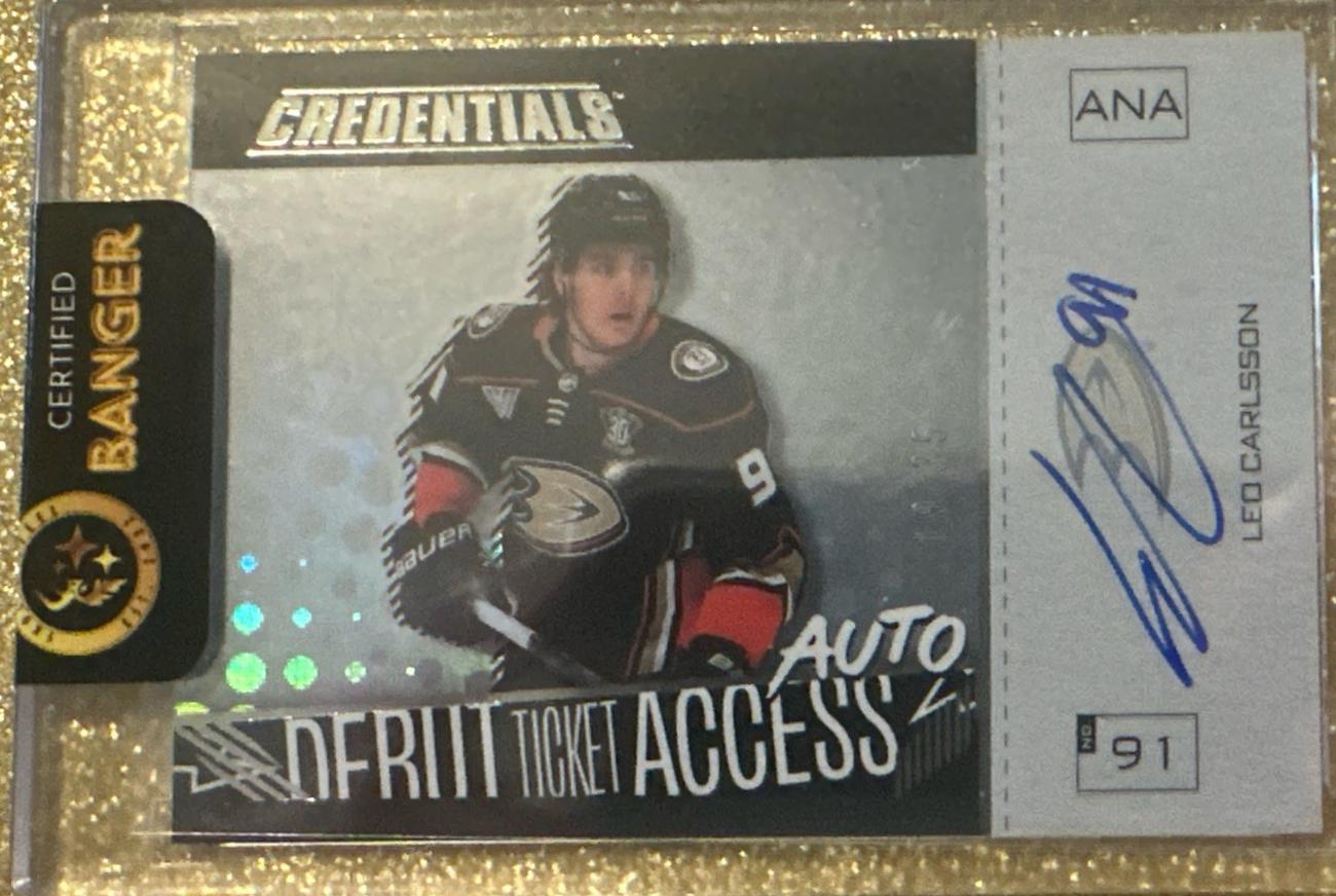 Leo Carlsson #DTAAH-LC Hockey Cards 2023 Upper Deck Credentials Debut Ticket Access Autographs Horizontal