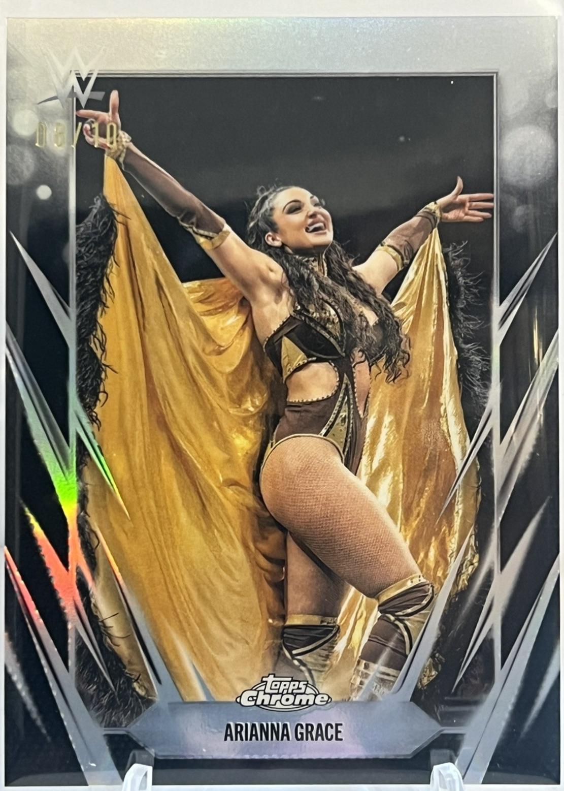 Arianna Grace [Black Refractor] #118