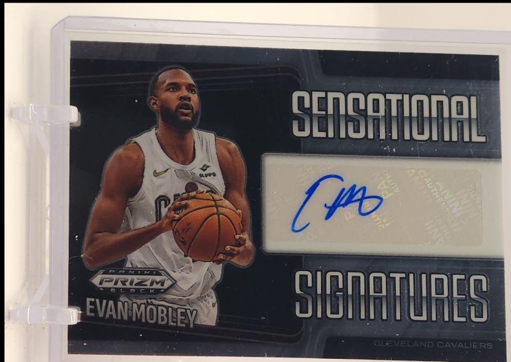 Evan Mobley #62 2024 Panini Prizm Black Sensational Signature Basketball