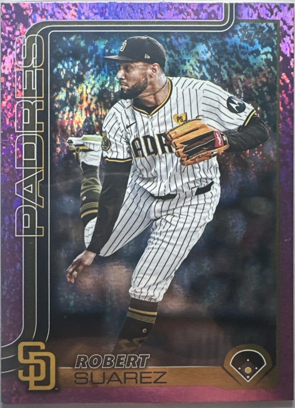 Robert Suarez [Pink Holo Foil] #633