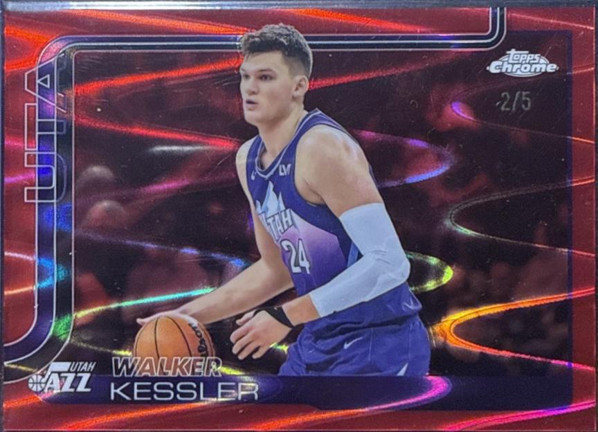 Walker Kessler [RayWave Red Refractor] #205