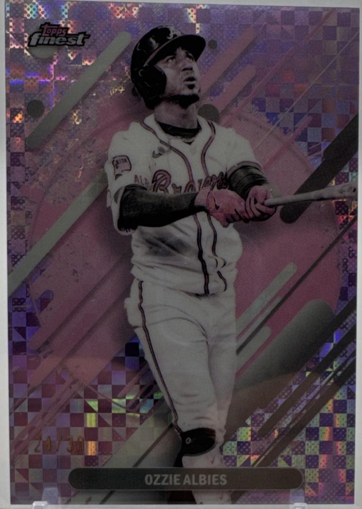 Ozzie Albies [Pearl Checkerboard Refractor] #222
