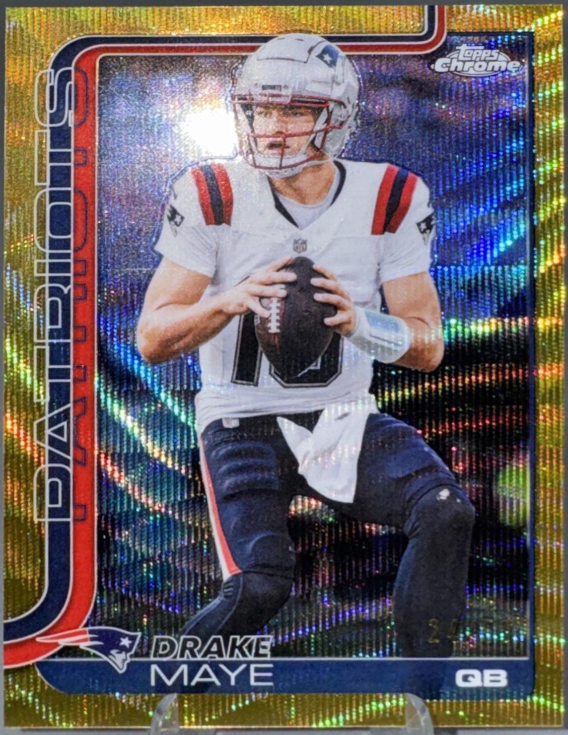 Drake Maye [Gold Wave Refractor] #207