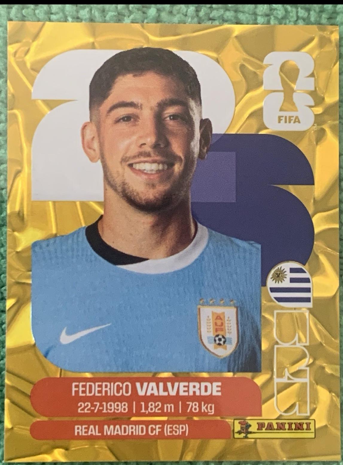 Federico Valverde [Gold Flood Crumple] #URU10