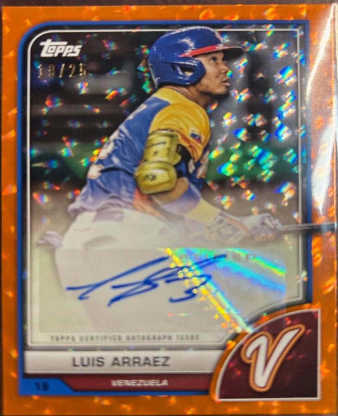 Luis Arraez #AV-LA 2023 Topps World Baseball Classic Autographs