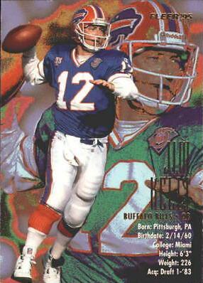 Jim Kelly #35 Football Cards 1995 Fleer