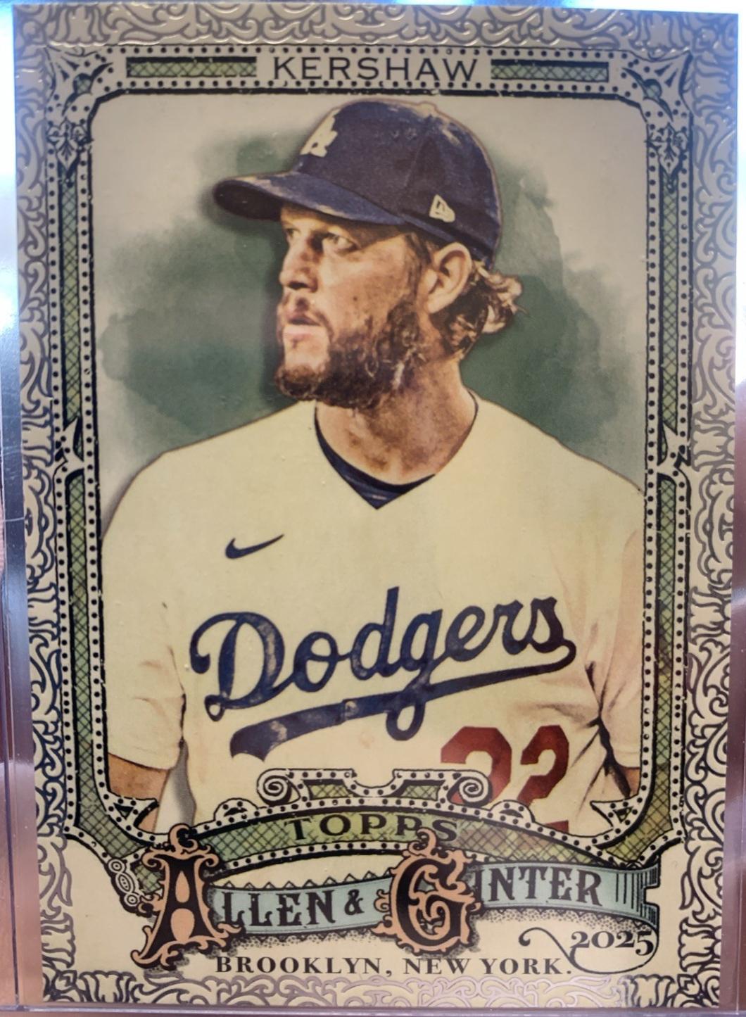 Clayton Kershaw [Silver Foil Filagree] #37