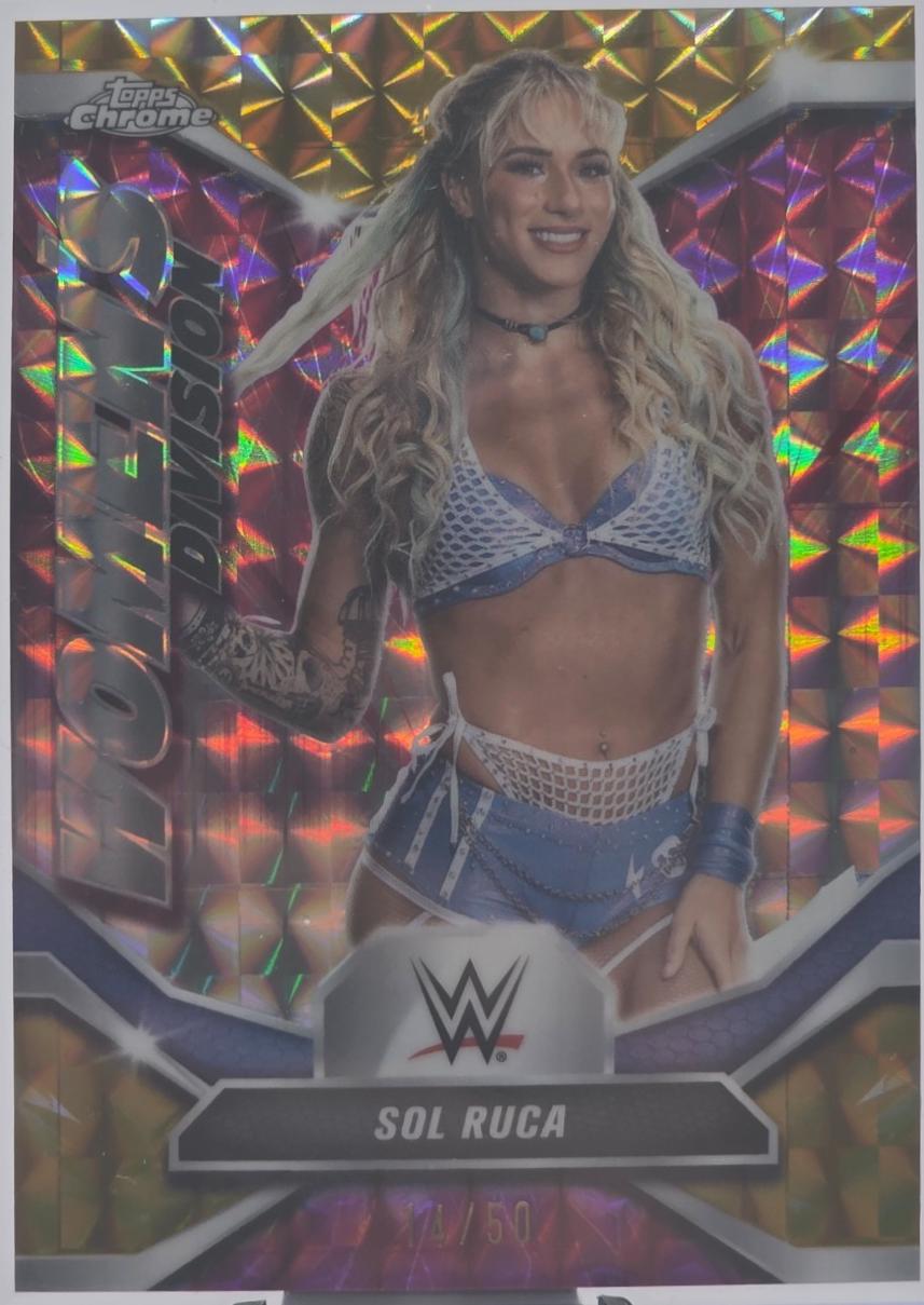 Sol Ruca [Gold Refractor] #WDV-11