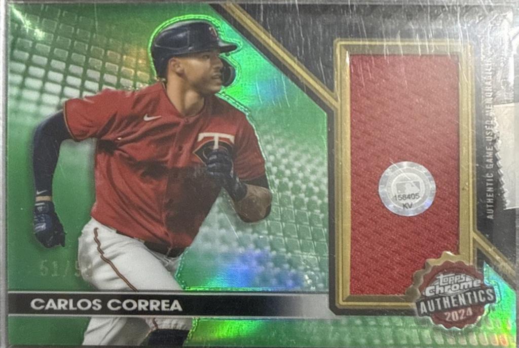 Carlos Correa [Green Refractor] #TCA-CCO