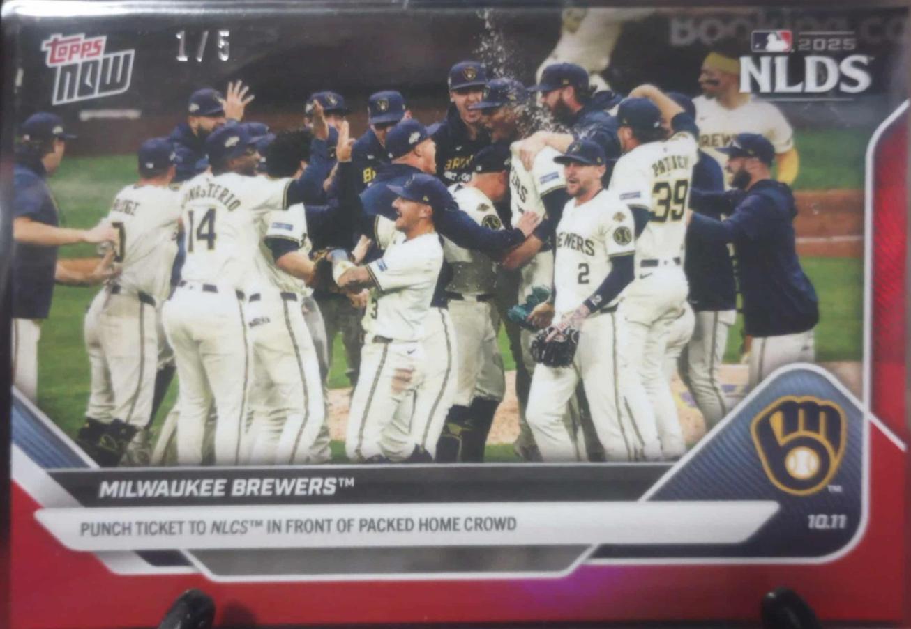 Milwaukee Brewers [Red Foil] #859
