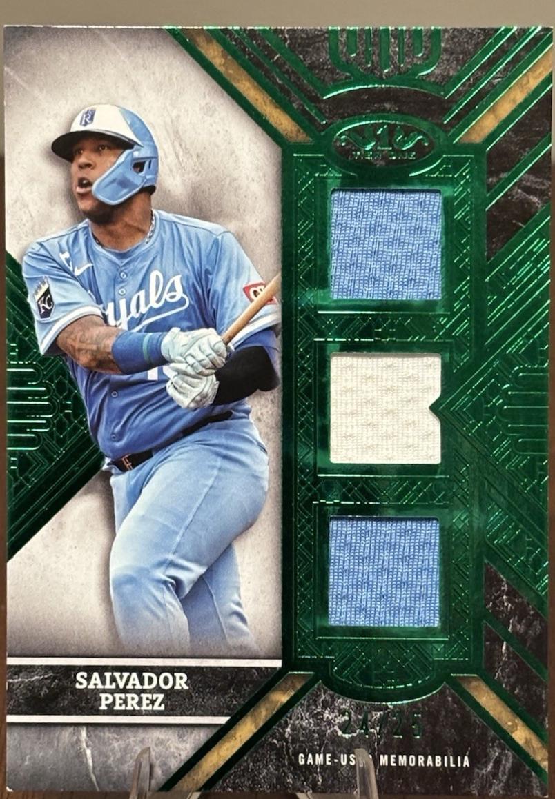 Salvador Perez [Green Foil] #T1TR-SP