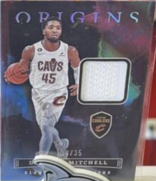Donovan Mitchell #OM-DNM Basketball Cards 2022 Panini Origins Memorabilia