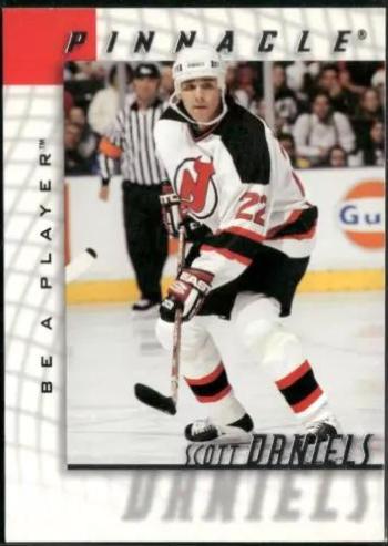Scott Daniels #116 Hockey Cards 1997 Pinnacle Be A Player