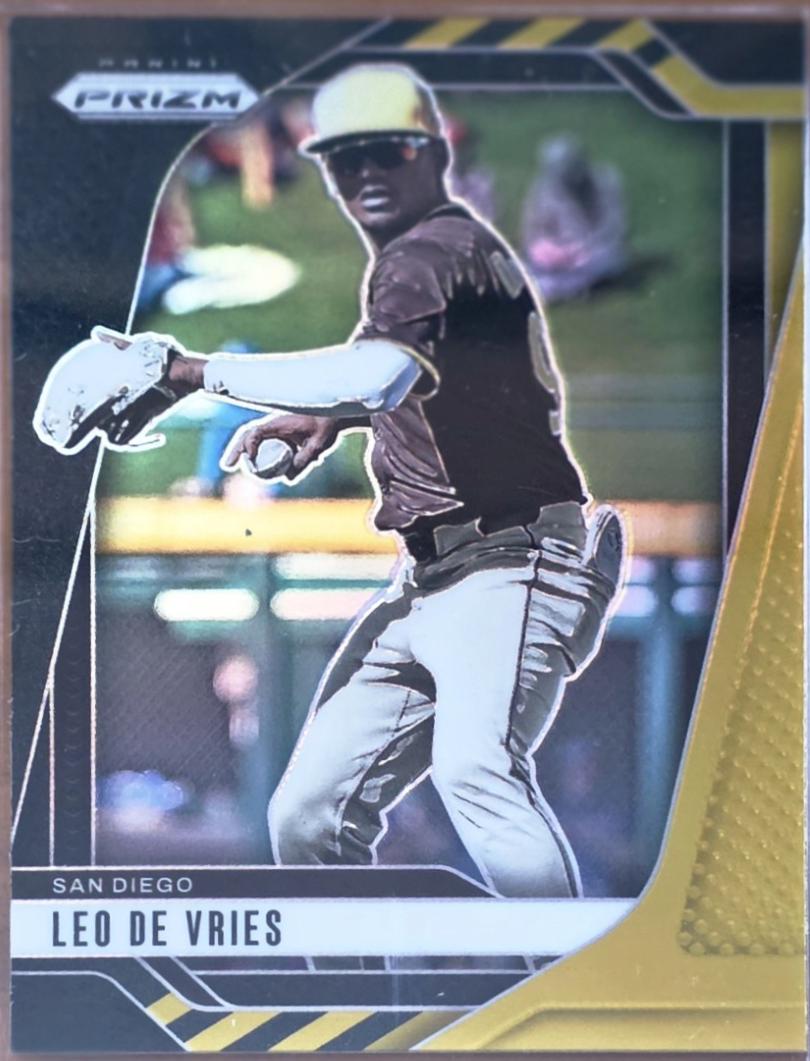 Leo De Vries [Black Gold Prizm] #47