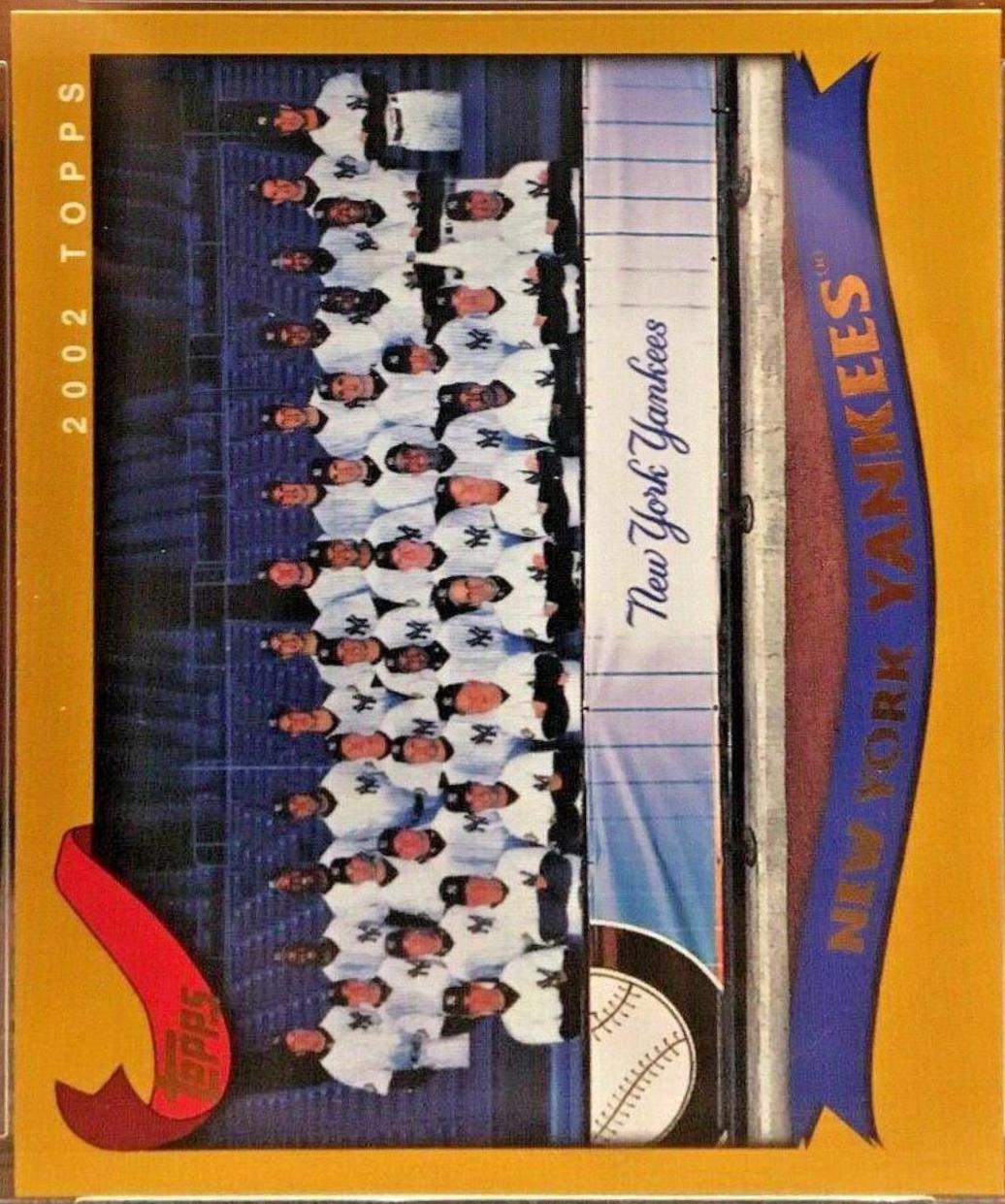 New York Yankees #660 Baseball Cards 2002 Topps
