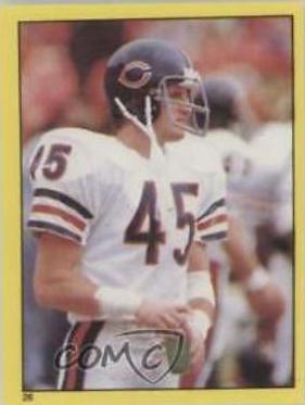 Gary Fencik #26 Football Cards 1982 Topps Stickers