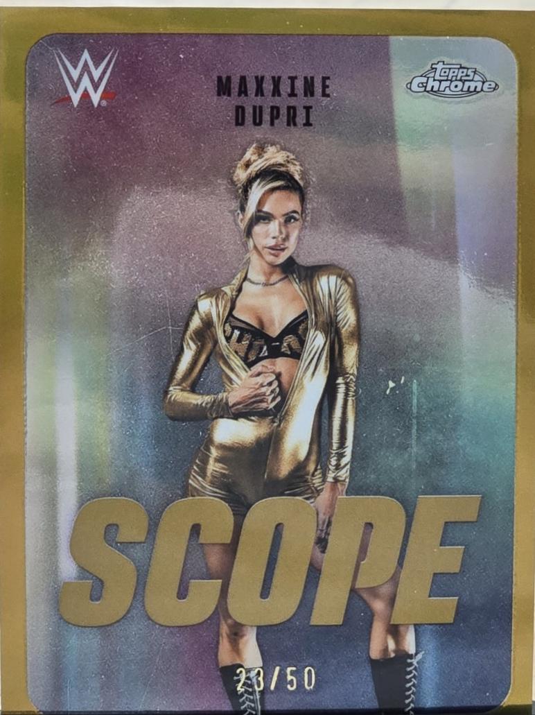 Maxxine Dupri [Gold Refractor] #SCO-23