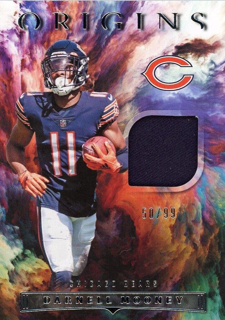 Darnell Mooney #FF-DMO Football Cards 2022 Panini Origins Future Fabrics