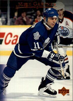 Mike Gartner #110 Hockey Cards 1995 Upper Deck