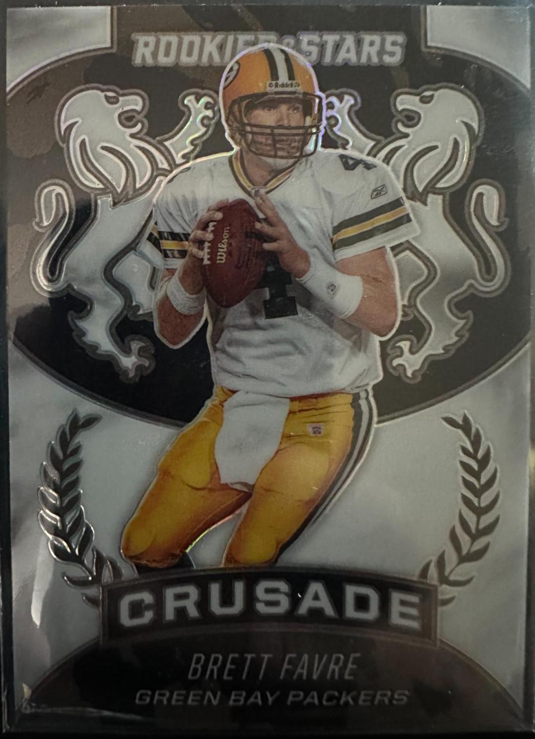 Brett Favre #CR13 Football Cards 2020 Panini Rookies & Stars Crusade