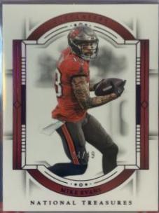 Mike Evans