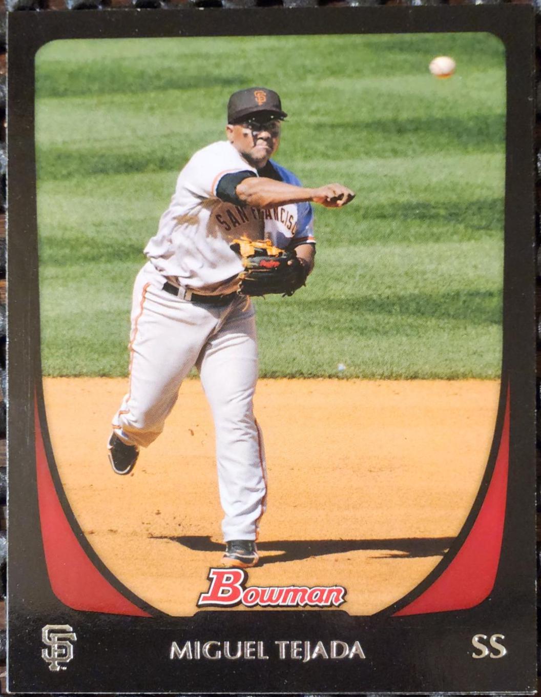 Miguel Tejada #32 Baseball Cards 2011 Bowman