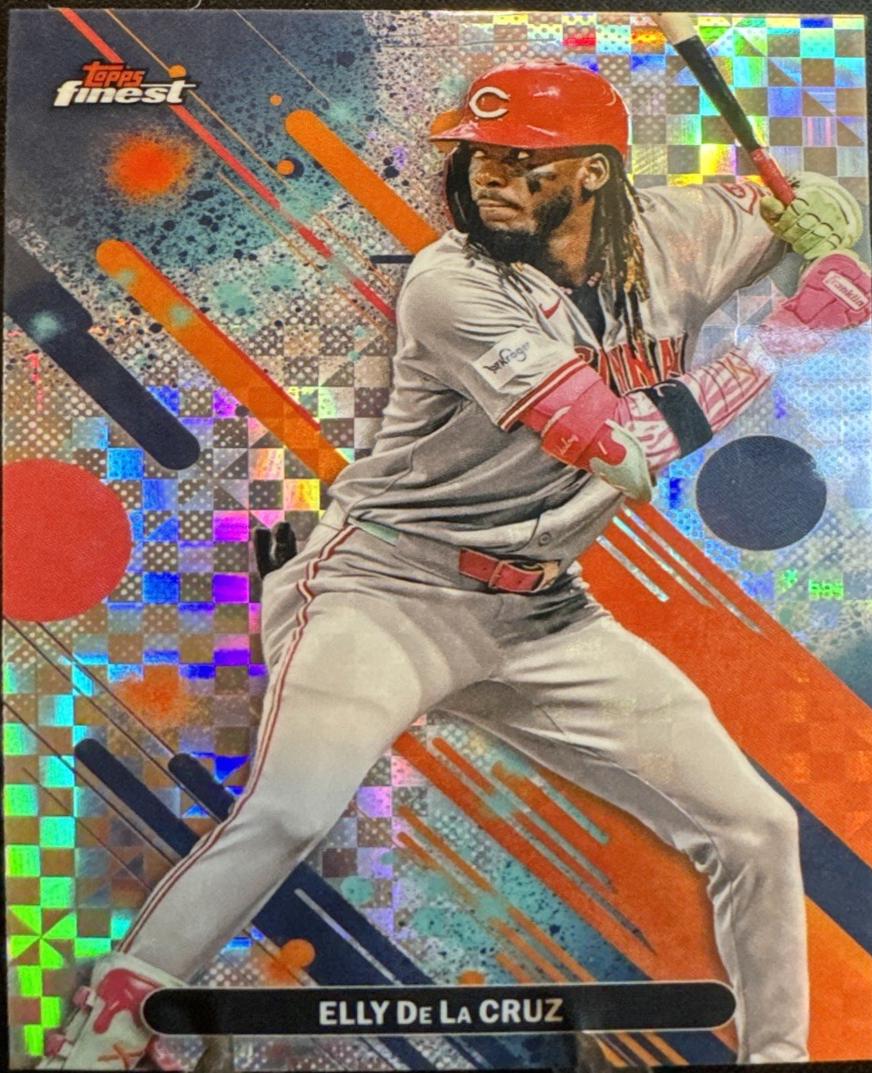 Elly De La Cruz [Checkerboard Refractor] #56