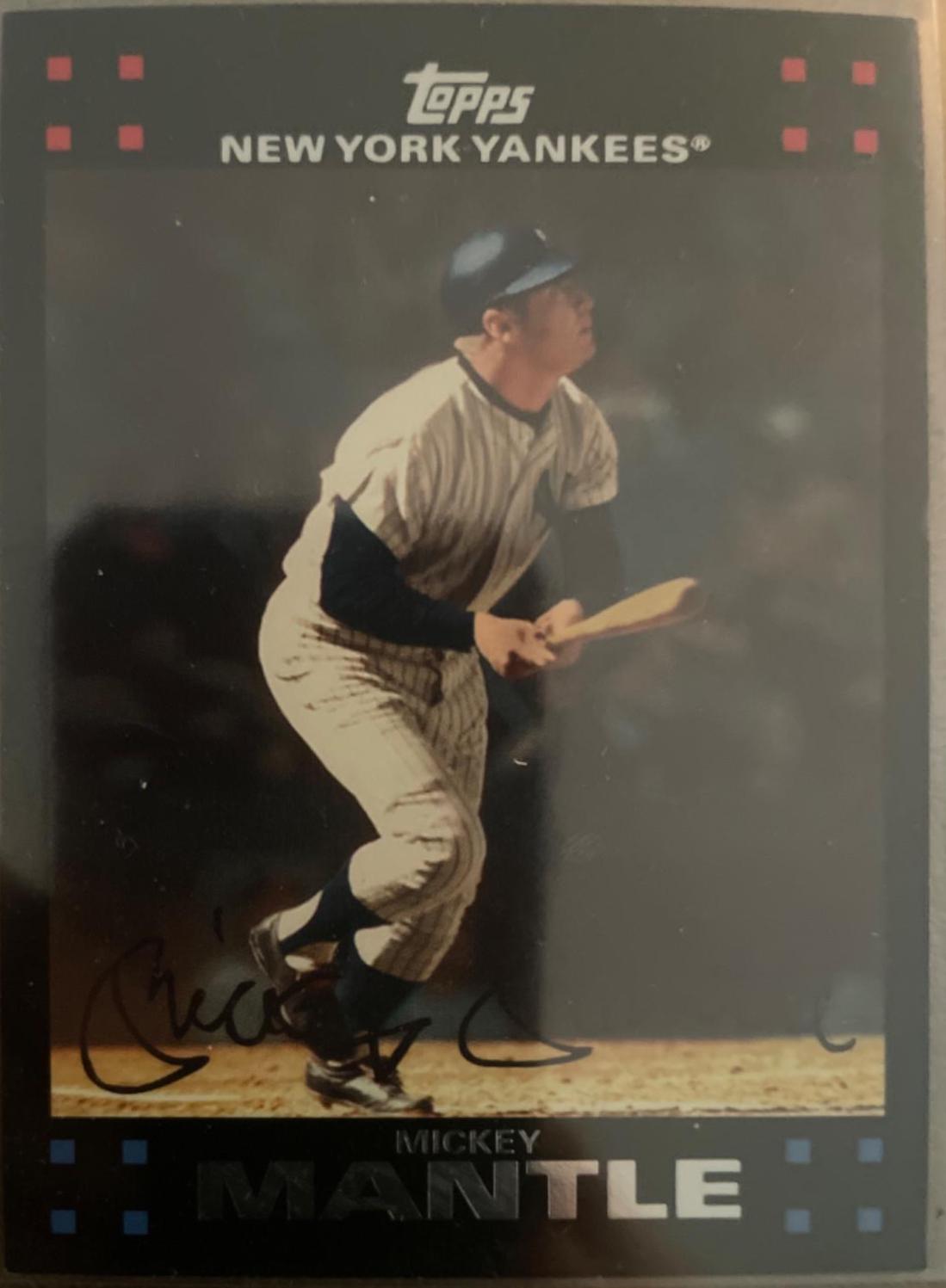Mickey Mantle #4 Baseball Cards 2007 Topps Chrome