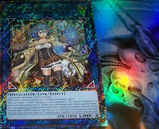 Lyna the Light Charmer, Lustrous RA04-EN081