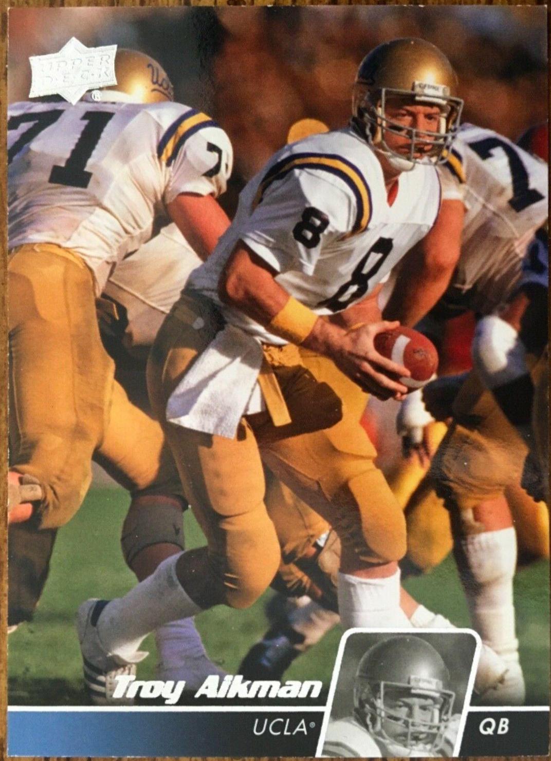 Troy Aikman #44 Football Cards 2011 Upper Deck
