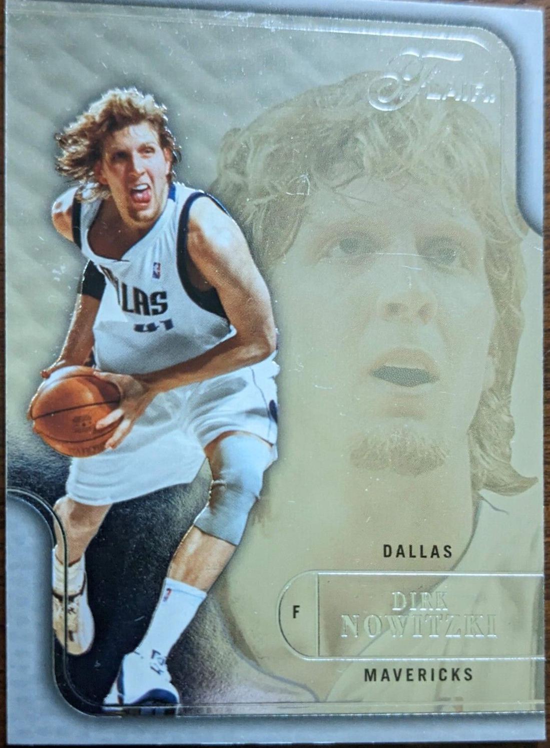 Dirk Nowitzki #20 Basketball Cards 2003 Flair