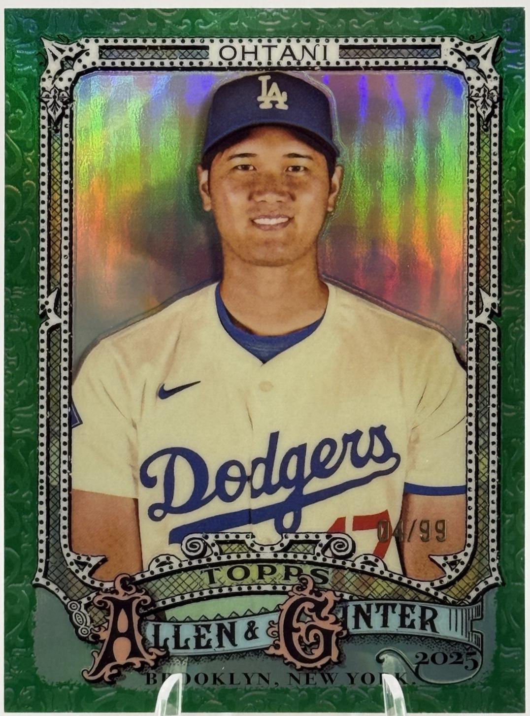 Shohei Ohtani [Green Refractor Chrome Variation] #132 Prices