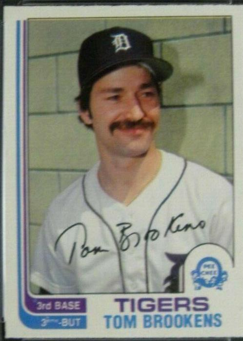 Tom Brookens #11 Baseball Cards 1982 O Pee Chee