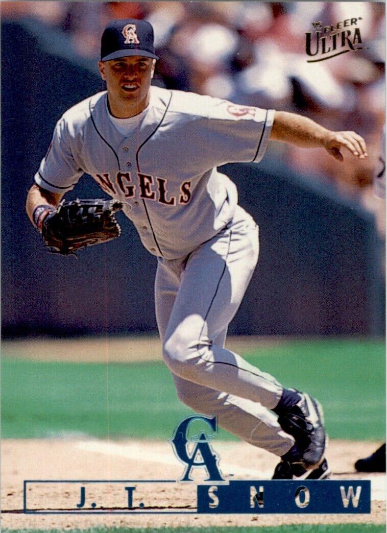 J.T. Snow #24 Baseball Cards 1995 Ultra