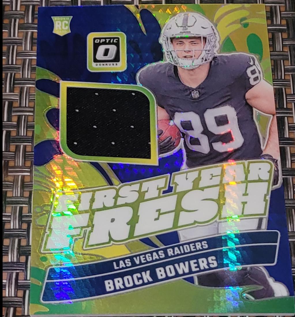 Brock Bowers #9 Football Cards 2024 Panini Donruss Optic First Year Fresh Blue Hyper