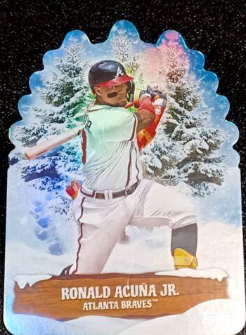 Ronald Acuna Jr. #EG-2 Baseball Cards 2024 Topps Holiday Evergreen