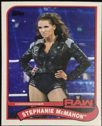 Stephanie McMahon #77 Wrestling Cards 2018 Topps WWE Heritage