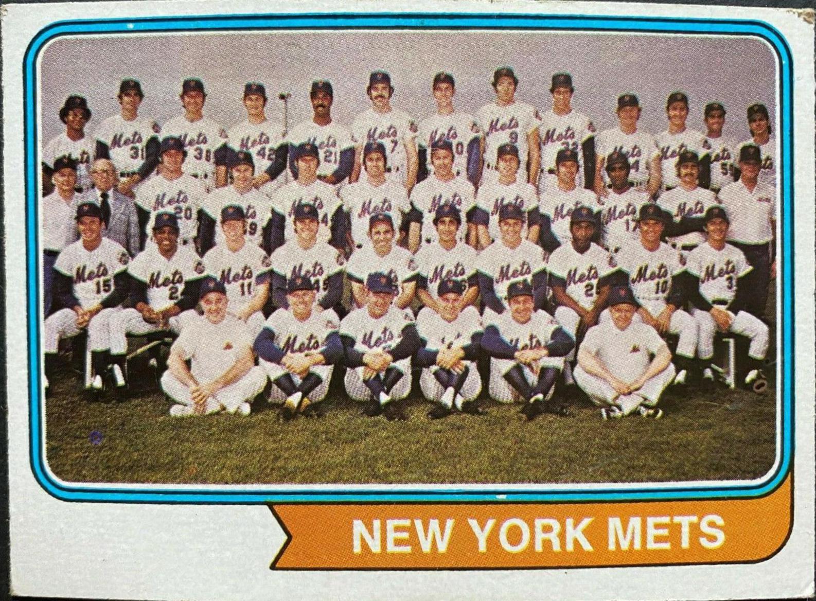 Mets Team #56 Baseball Cards 1974 Topps
