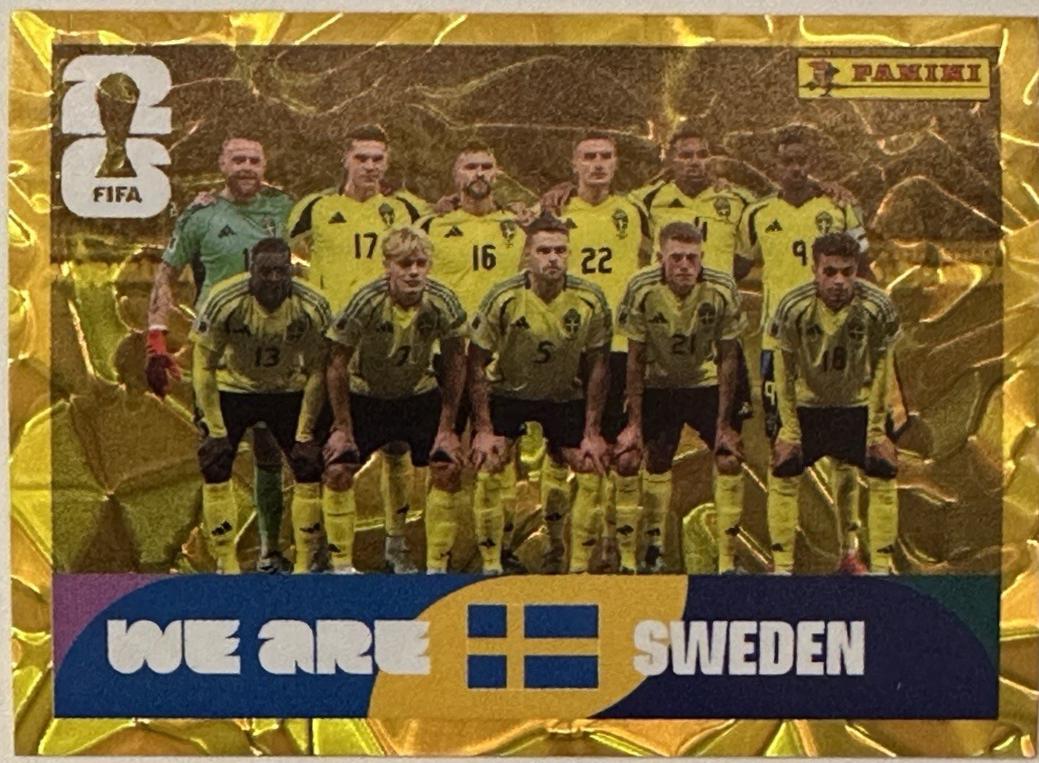 Sweden Team [Gold Flood Crumple] #SWE13 Prices | 2026 Panini FIFA World ...