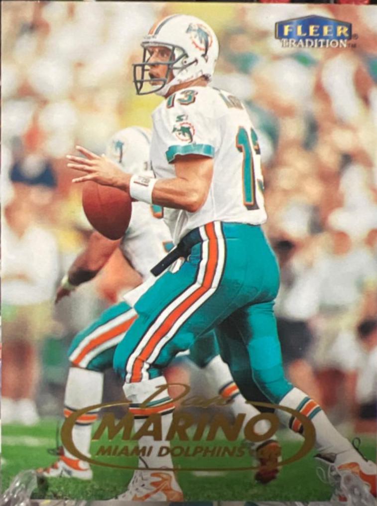 Dan Marino #5 Football Cards 1998 Fleer Tradition Big Numbers