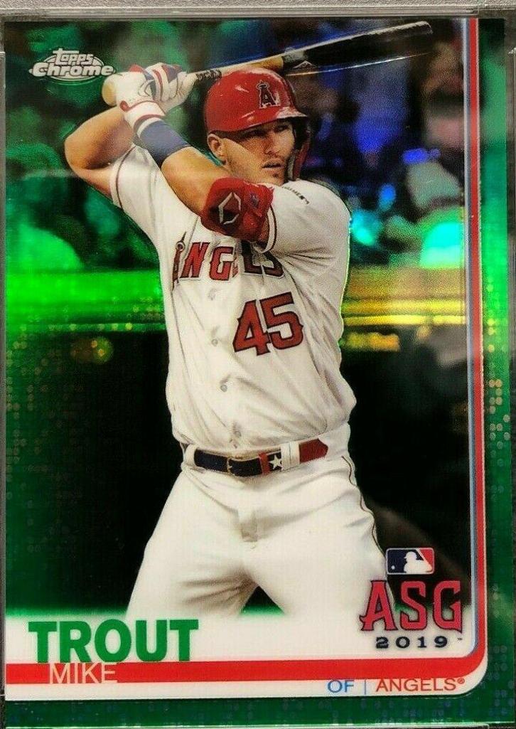 Mike Trout [Green Refractor] #76