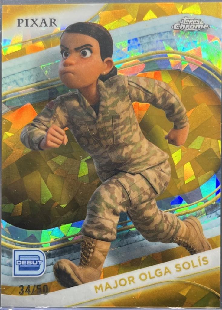 Major Olga Solis [Gold Refractor] #136