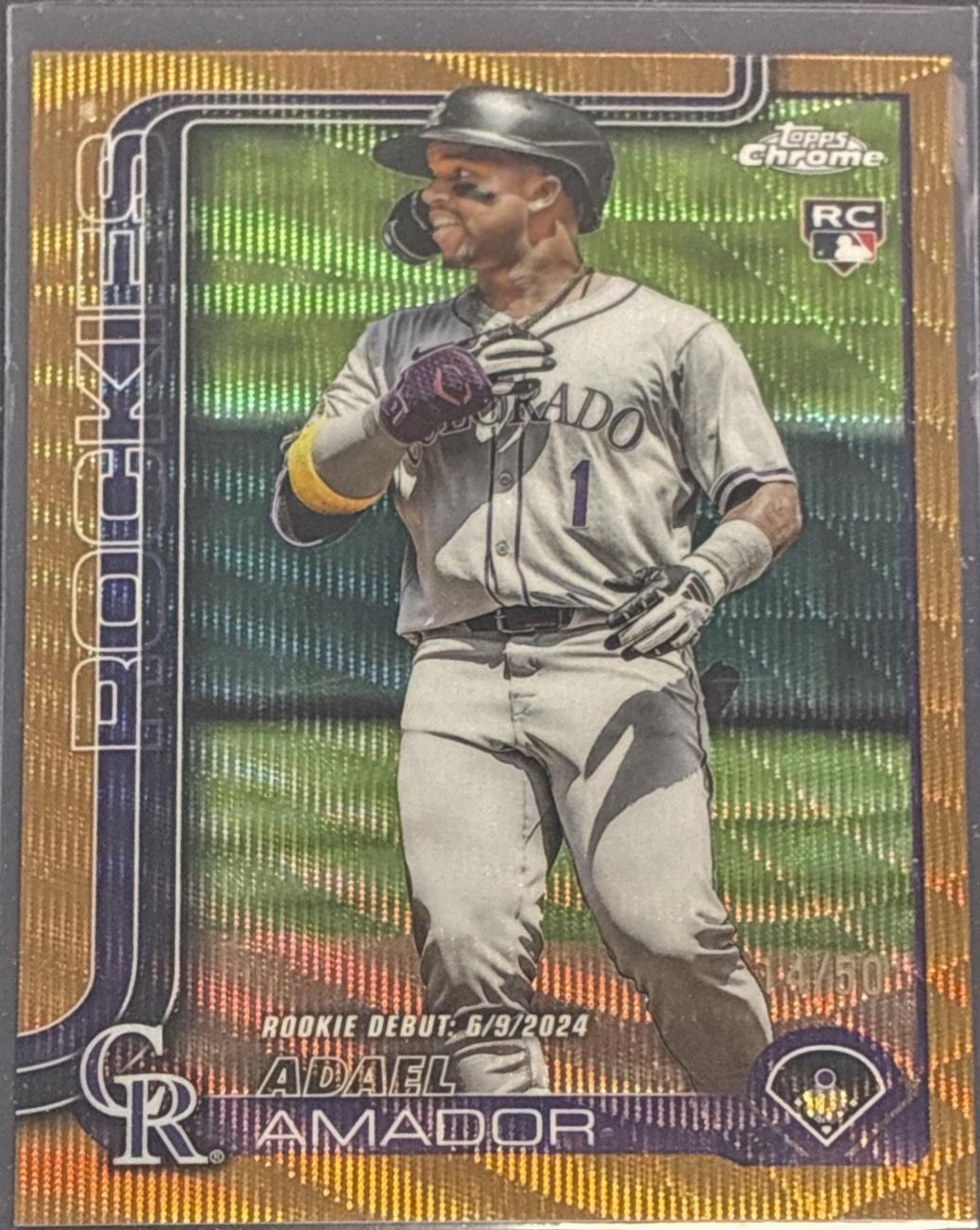 Adael Amador [Gold Wave Refractor] #USC143